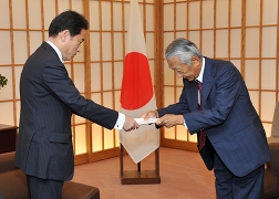 「海外における日本語の普及促進に関する有識者懇談会」の「議論の総括と政策提言」提出 (2)