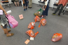 【一日に出すゴミの量は？】