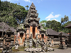 インドネシア・バリ島にあるプラ・ダラム・プリ寺院(ヒンドゥー教)
