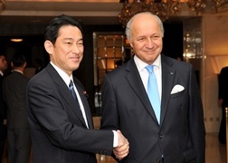 日仏外相会談