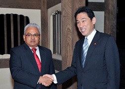 日ネパール外相会談