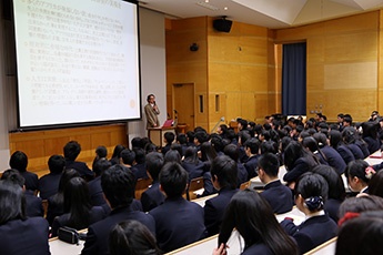 平成26年度 14年度 高校講座 新潟明訓高等学校 外務省