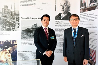 国連代表部内における原爆展視察