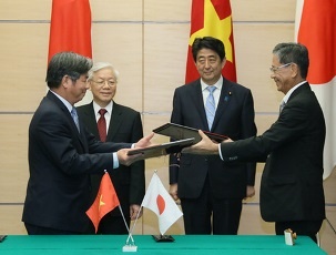 ［IT広報室_4］外務省［日］コンテンツ編集-20150915202701-画像5-1