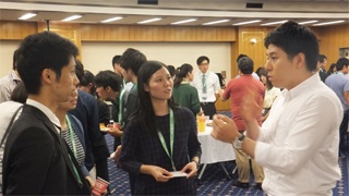 (写真14)平成27年度第1回外務省セミナー「学生と語る」