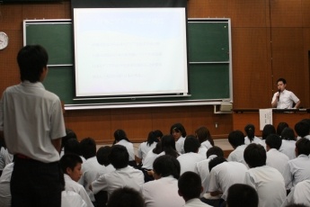 (写真1)高校講座:八重山農林高等学校