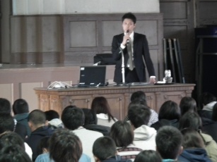 (写真1)高校講座:松本深志高等学校