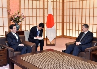 マルズキ国連北朝鮮人権状況特別報告者による岸田外務大臣表敬2