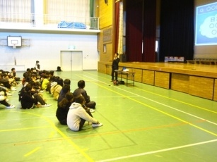 (写真1)実施報告 三重県 鵜方小学校