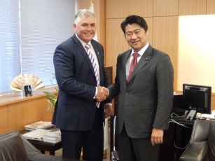ニュージーランド議会外交・国防・貿易委員長による木原外務副大臣表敬