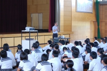 (写真1)高校講座 八代高等学校
