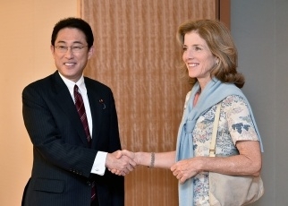 ケネディ駐日米国大使による岸田外務大臣表敬1