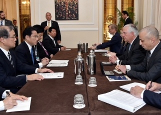 日米外相会談 会議