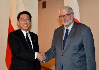 日・ポーランド外相会談1
