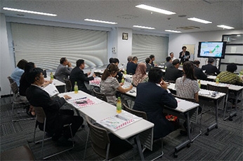 (写真6)首都高速道路株式会社からのプレゼン