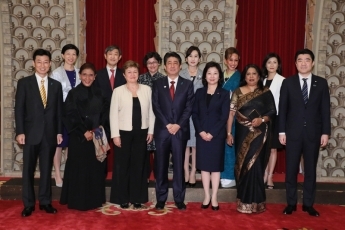 写真3:国際女性会議WAW!(WAW!2017)に向けた安倍総理大臣主催夕食会の開催