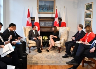 日・カナダ外相会談(写真2)
