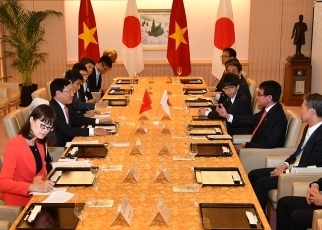 日・ベトナム外相会談3