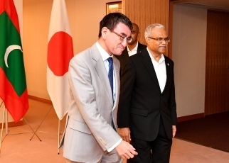 日・モルディブ外相会談2