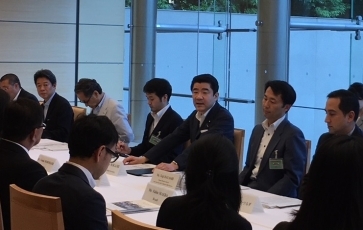 中南米日系人野上官房副長官との懇談