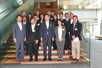 中南米日系人官邸集合写真
