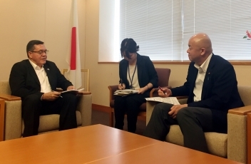 バラオナ・ホンジュラス外務・国際協力次官による堀井学外務大臣政務官表敬2