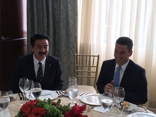 インカピエ外務次官との昼食会