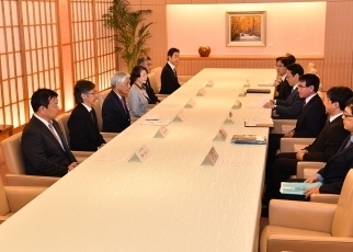 第4回日韓文化・人的交流推進に向けた有識者会合(提言の提出)1