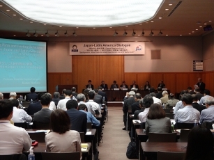 日・中南米有識者対話の様子2