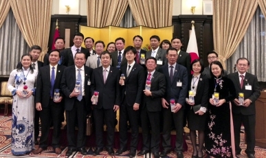 鈴木外務大臣政務官の「ベトナム共産党幹部訪日団歓迎レセプション」出席2