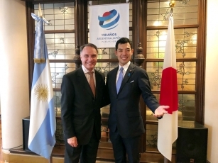 辻外務大臣政務官とベロー駐日アルゼンチン大使との昼食会