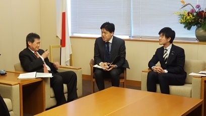 鈴木外務大臣政務官とリムASEAN事務総長との会談2