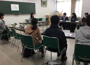 (写真2)長田高等学校(長田高等学校)座談会の様子