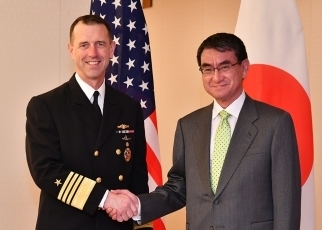 リチャードソン米海軍作戦部長による河野外務大臣表敬
