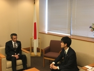 竹島領土権確立隠岐期成同盟会(隠岐の島町長一行)による鈴木外務大臣政務官表敬2