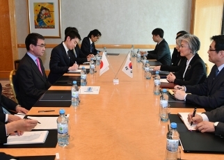 日韓外相会談2