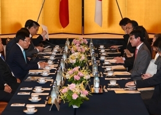 日越協力委員会第11回会合及び日越外相会談(ワーキングランチ)3