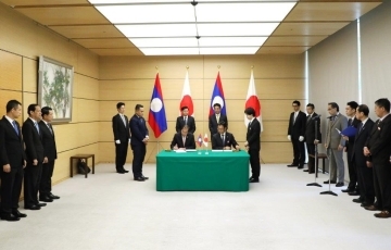 (写真3)署名式に立ち会う両首脳3(写真提供:内閣広報室)