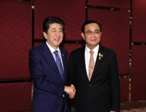 (写真1)日・タイ首脳会談の様子1