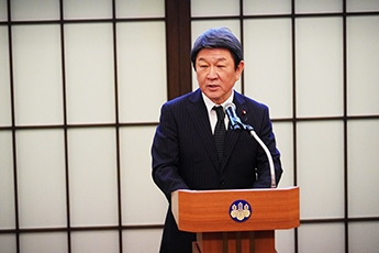 (写真1)茂木大臣の挨拶