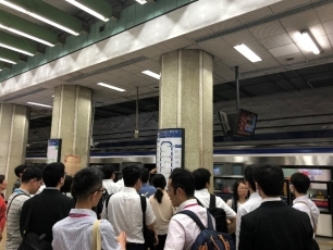(写真3)出張時に利用した北京の地下鉄