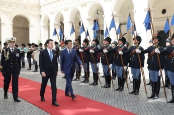 (写真2)日伊首脳会談(写真提供:内閣広報室)