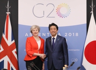 (写真1)日英首脳会談1
