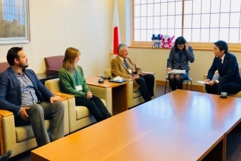 オーストラリア人元戦争捕虜(POW)関係者による中山外務大臣政務官表敬2