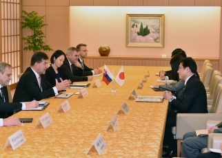日・スロバキア外相会談2