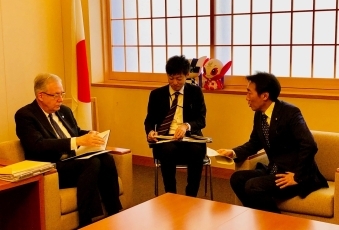グスタフソン国連食糧農業機関(FAO)事務局次長による中山外務大臣政務官表敬2