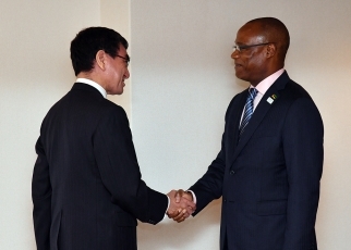 日・モザンビーク外相会談1