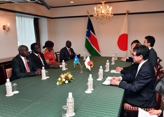 日・南スーダン外相会談2