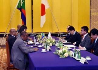 日・コモロ外相会談2