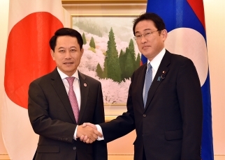 日・ラオス外相会談1